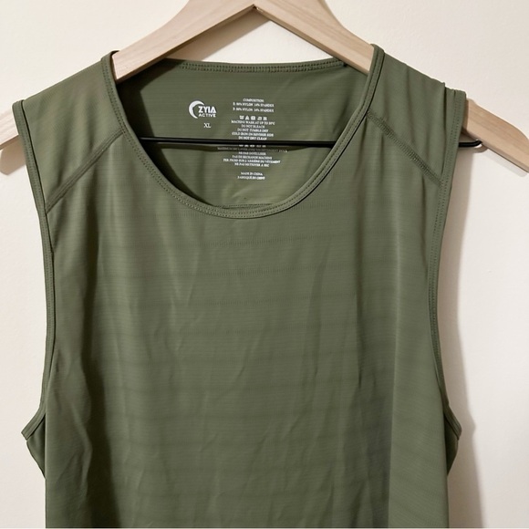 Zyia Active Womens Green Athletic Tank Top Size XL Stretch - Picture 3 of 7